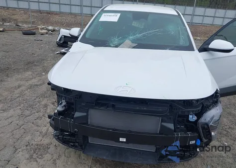 2025 Hyundai Kona Se z USA, uszkodzony, nr VIN KM8HA3AB6SU220073